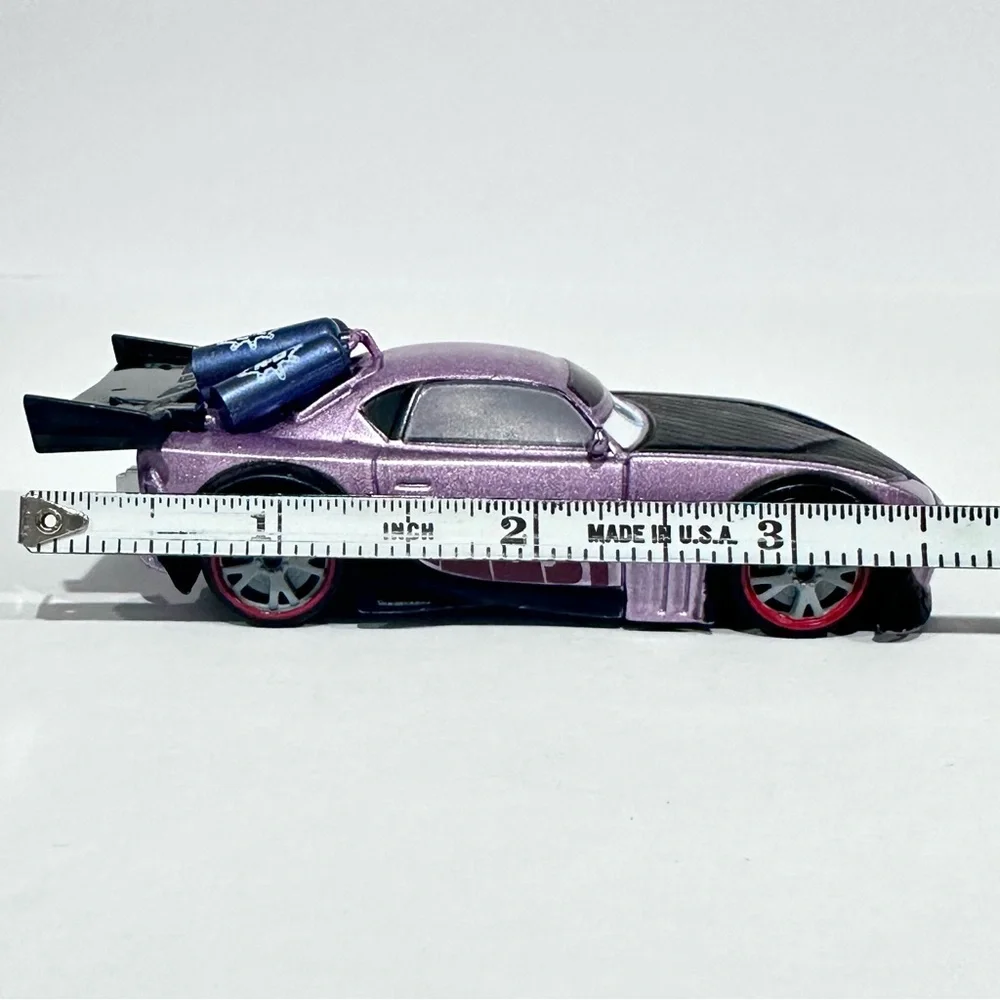 Disney Store Cars Boost Deluxe 1:43 Die-cast
